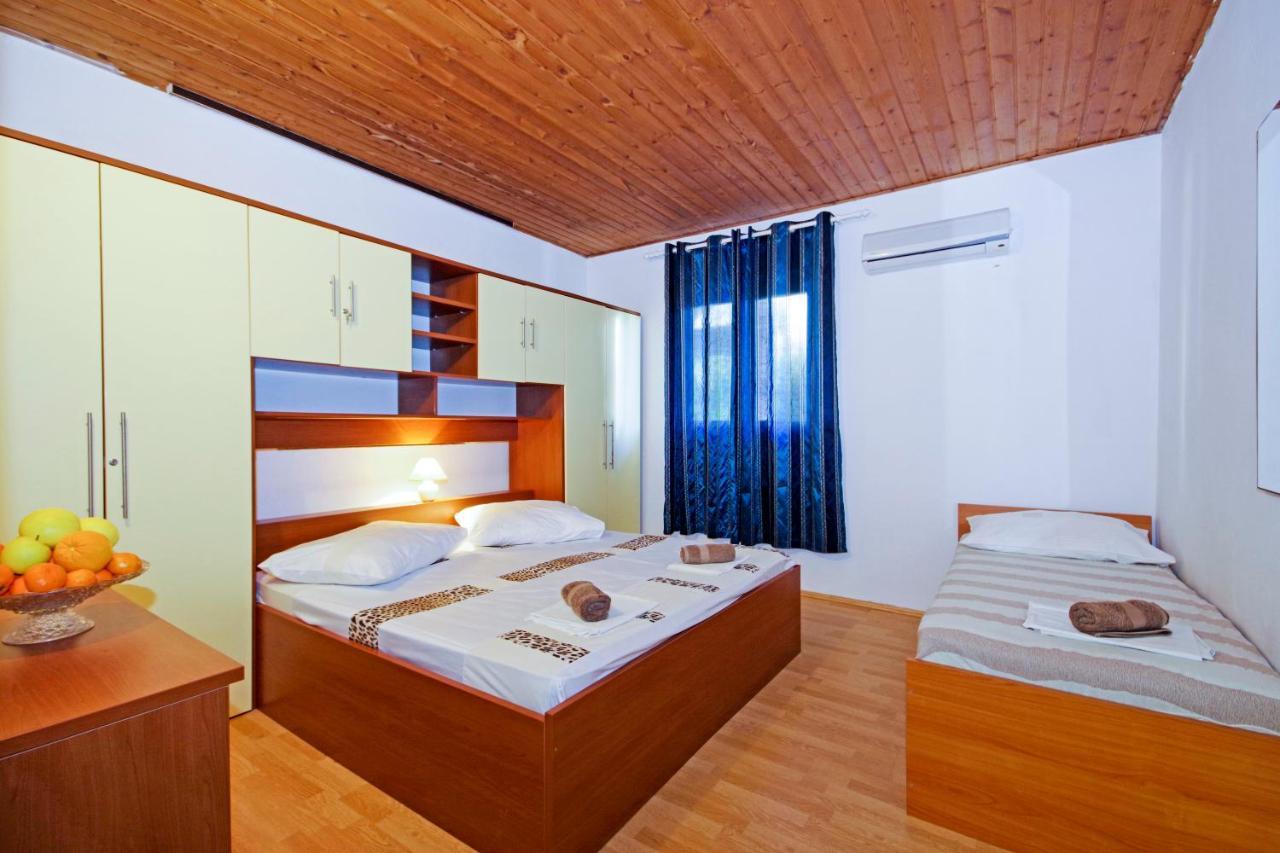 Apartmani Andrija Zivogosce Ngoại thất bức ảnh