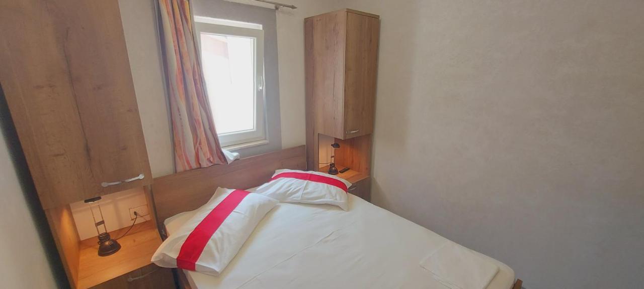 Apartmani Andrija Zivogosce Ngoại thất bức ảnh