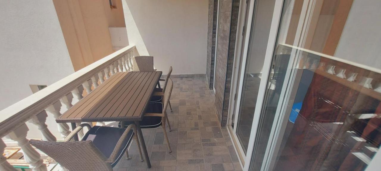 Apartmani Andrija Zivogosce Ngoại thất bức ảnh