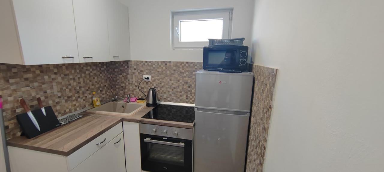 Apartmani Andrija Zivogosce Ngoại thất bức ảnh